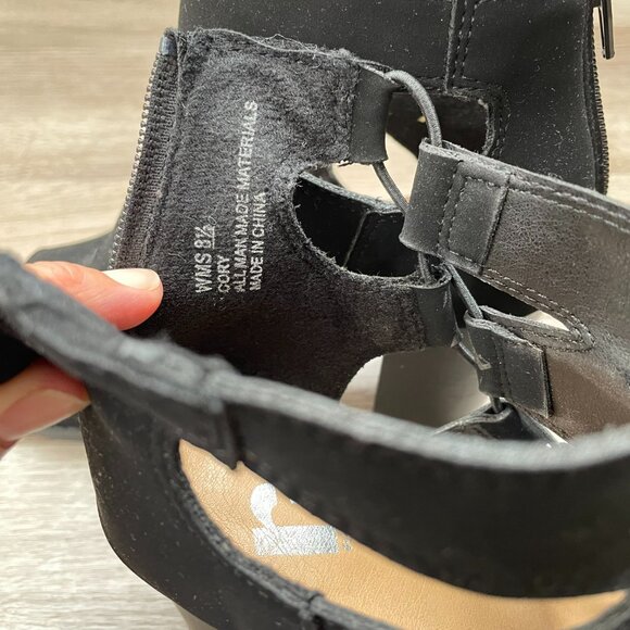 Gladiator Sandal Heels 8.5 - Picture 5 of 10